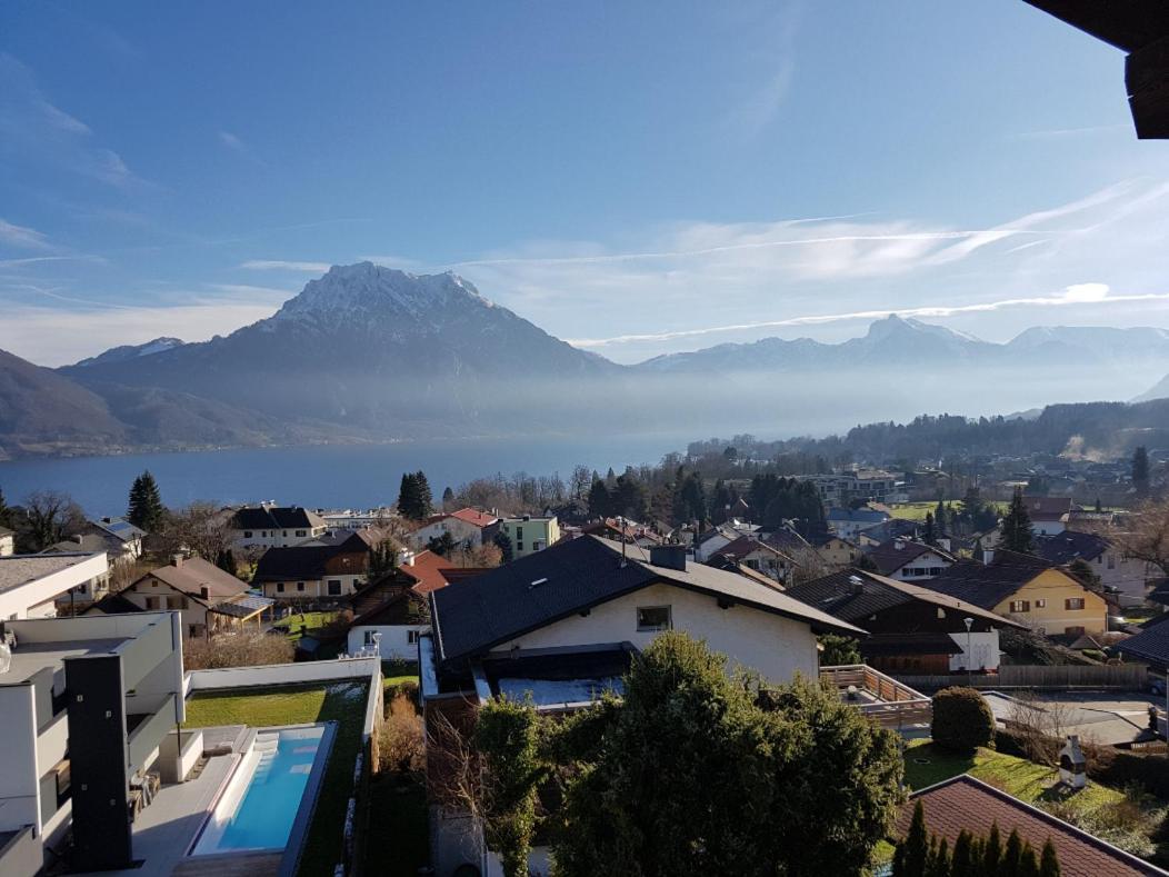 Dachwohnung Mit Seeblick Altmünster Exterior foto